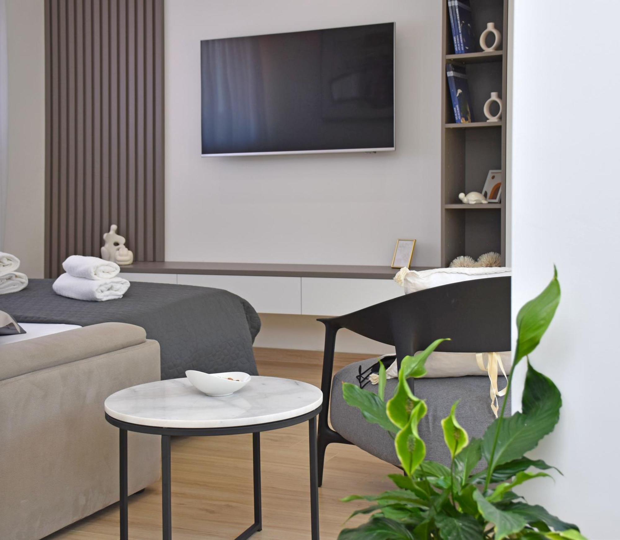 Luxury Apartments Luna Тучепи Екстер'єр фото